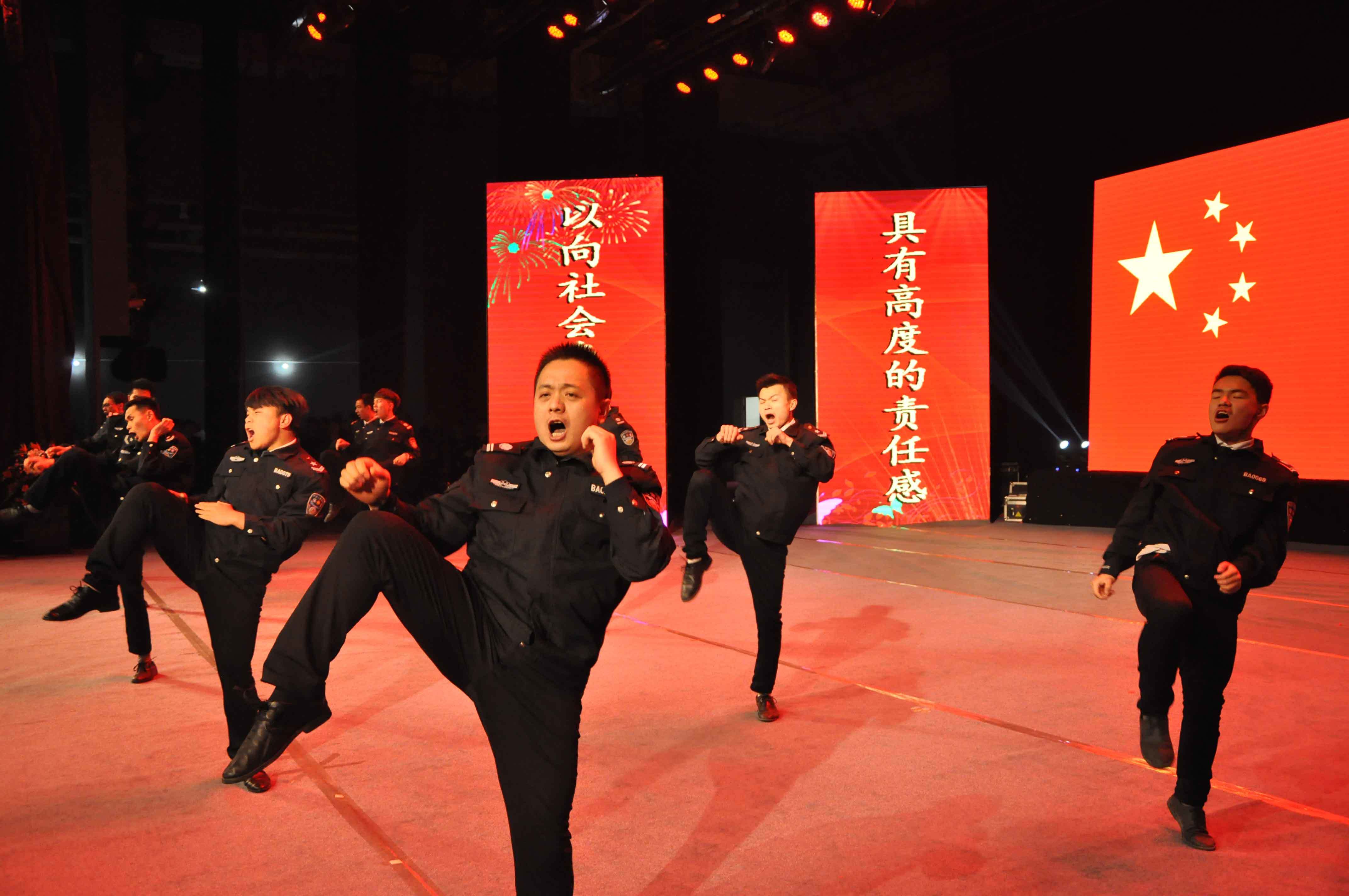 “健康發展，快(kuài)樂(yuè)成長(cháng)”建業(yè)百貨十五年(nián)耕耘之路(lù)